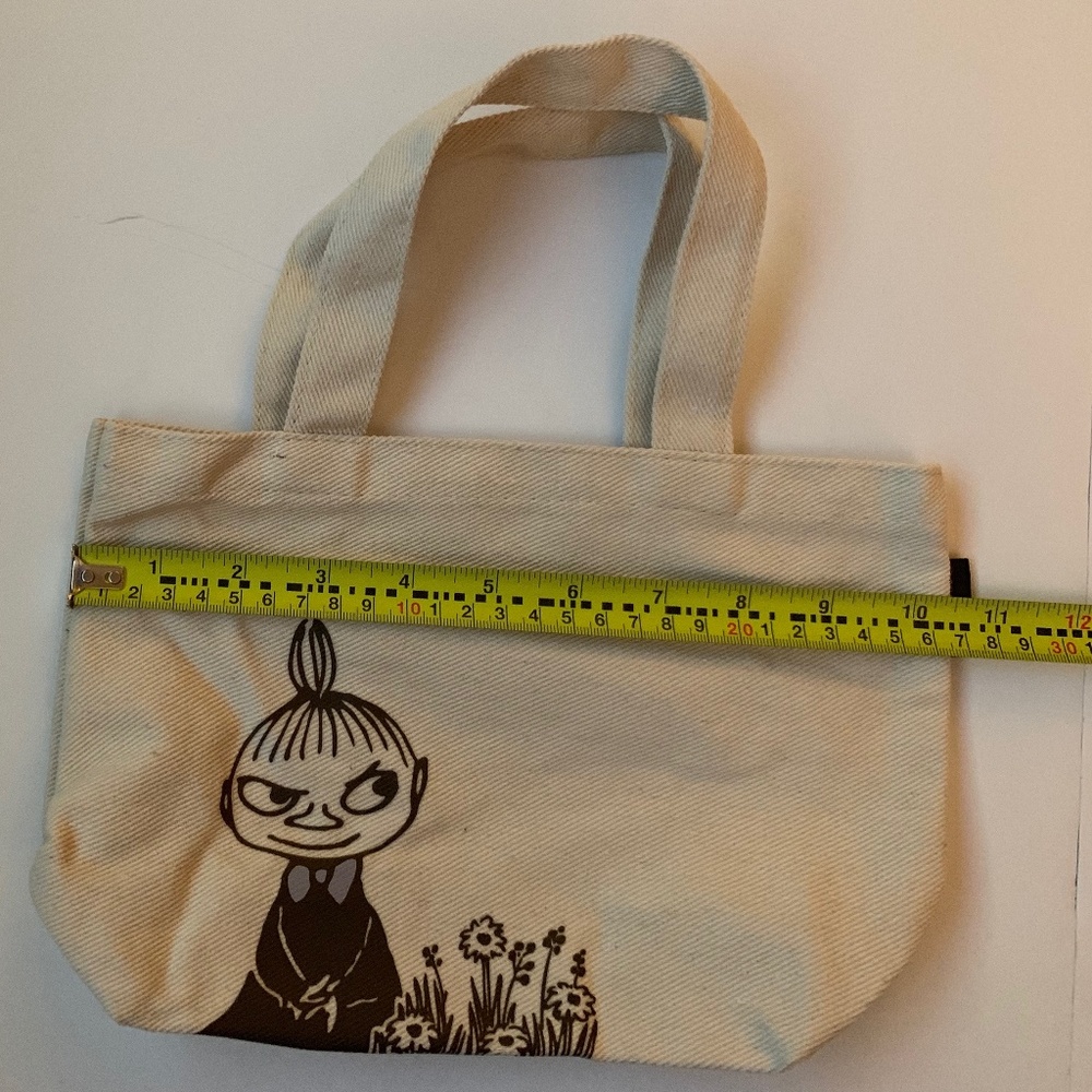 Adorable handheld Moomin Canvas Tote - 10" X 7"